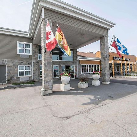 Econo Lodge Inn & Suites Montmagny Exteriör bild