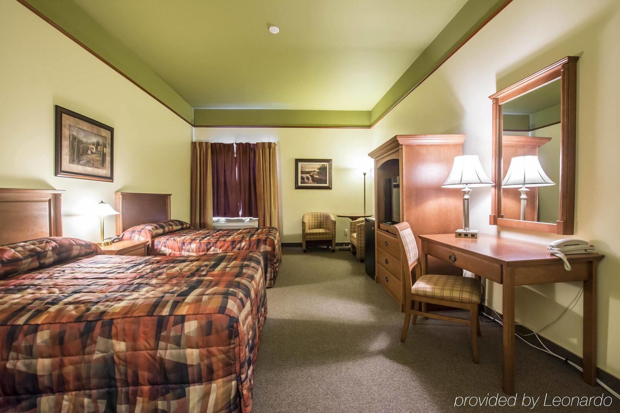 Econo Lodge Inn & Suites Montmagny Exteriör bild